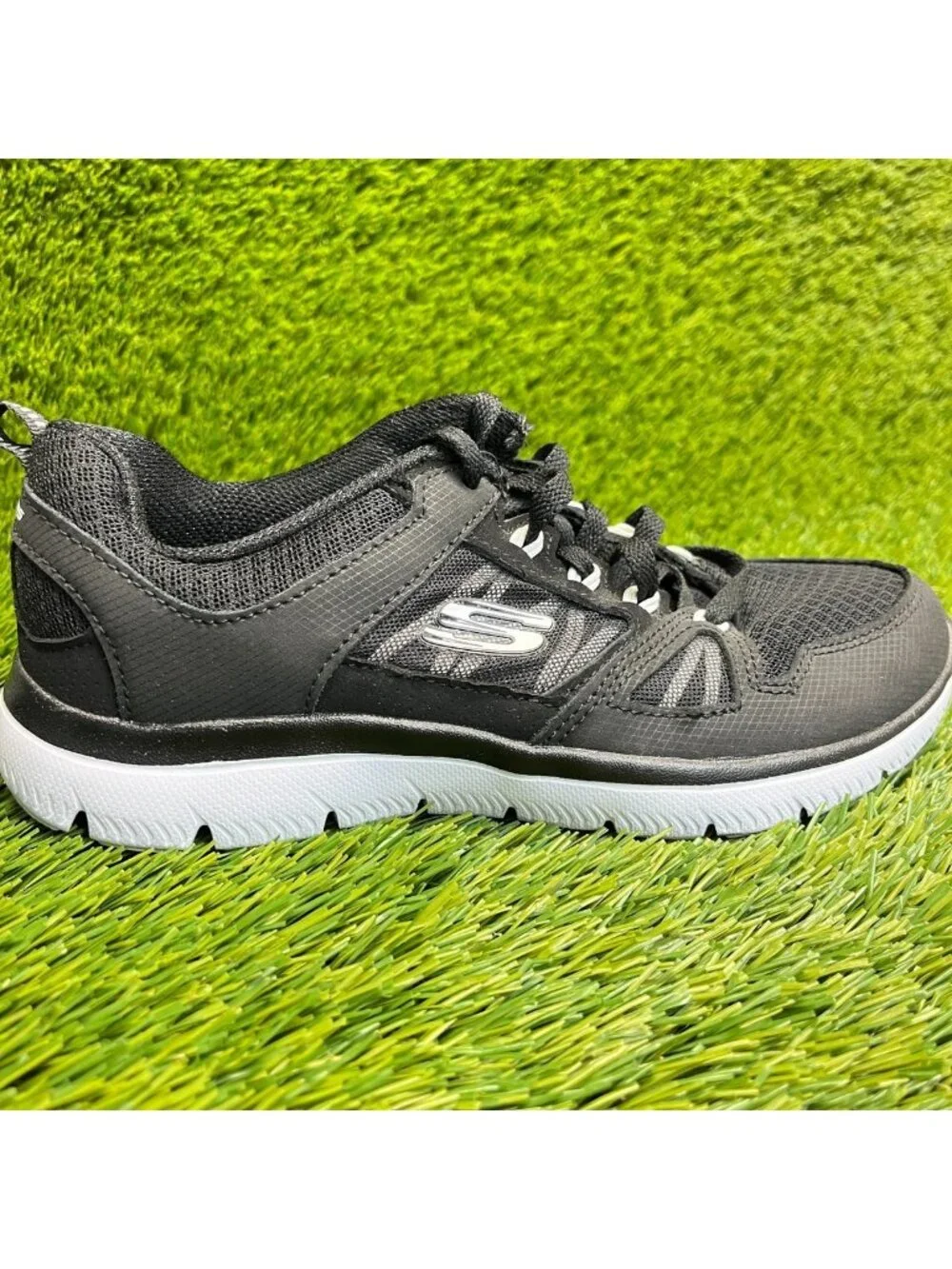 Skechers Summits New World Womens Size 6.5 Black Athletic Running Shoes Sneakers